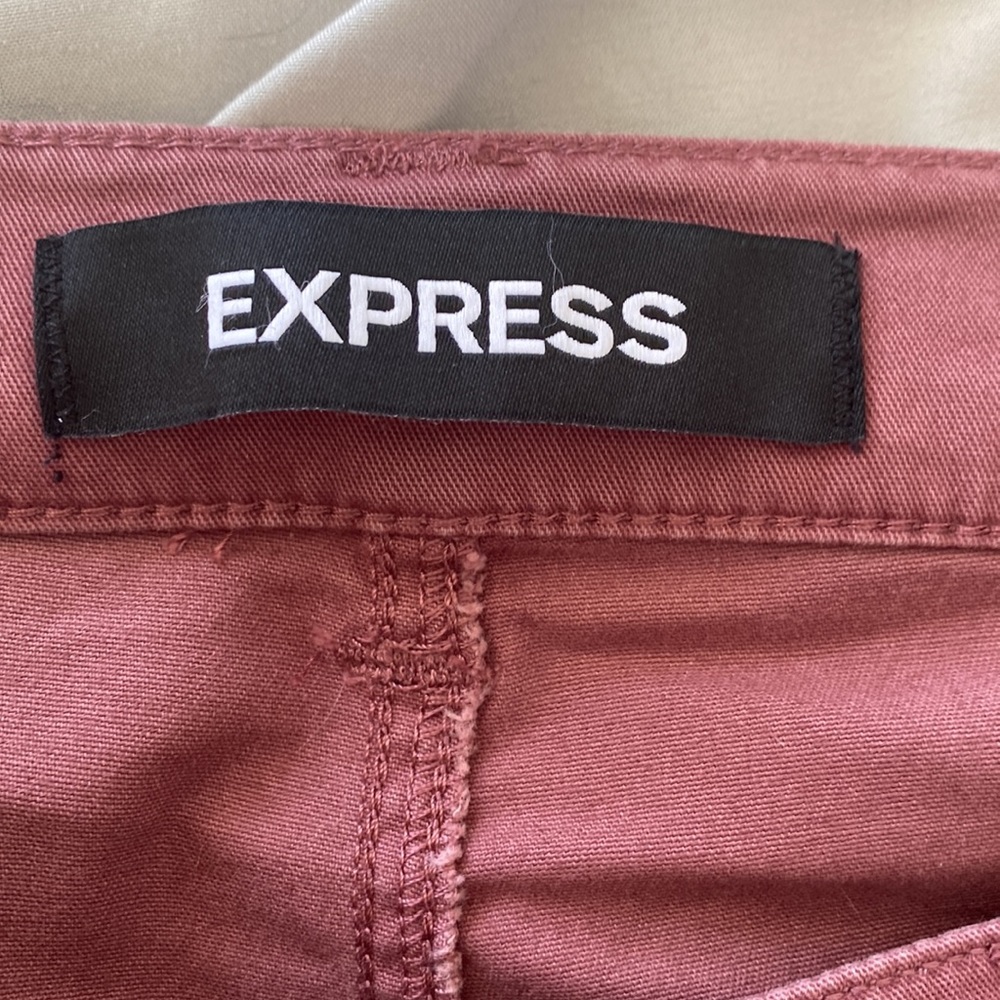 Express shorts-6 - Picture 4 of 6